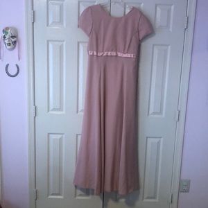 Pink dress.  Measurements coming soon.